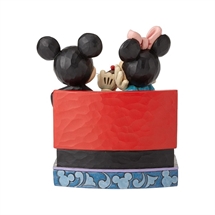 Disney Traditions - Love Comes in Many Ways H: 16 cm.Disney Traditions - Love Comes in Many Ways