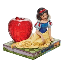 Disney Traditions - Snow White with Apple
