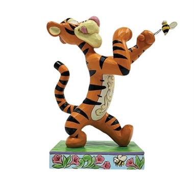 Disney Traditions - Tigger Fighting a Bee H: 14 cm