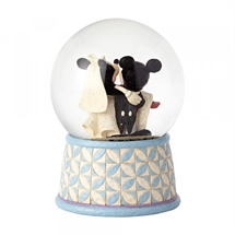 Disney Traditions - happily Ever  After, Mickey and Minnie