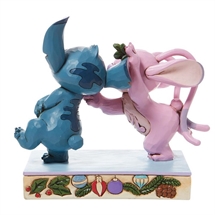 Disney Traditions - Angel Kissing Stitch H: 15,5 cm.