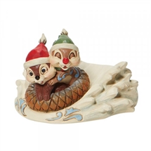 Disney Traditions - Chip ´n´ Dale Sledding on snow H: 5,5 cm.